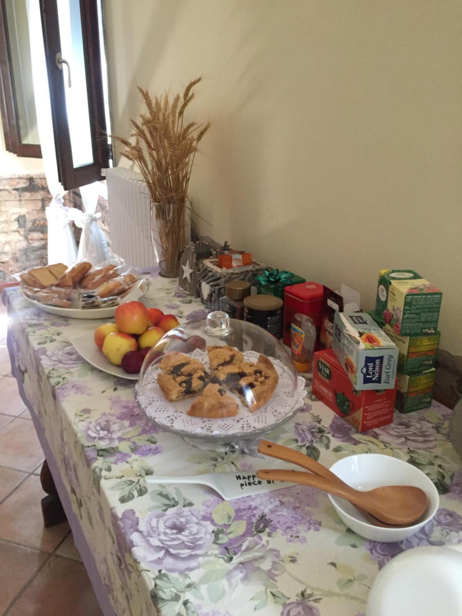 B&B Happiness In The Country 布雷谢洛 外观 照片