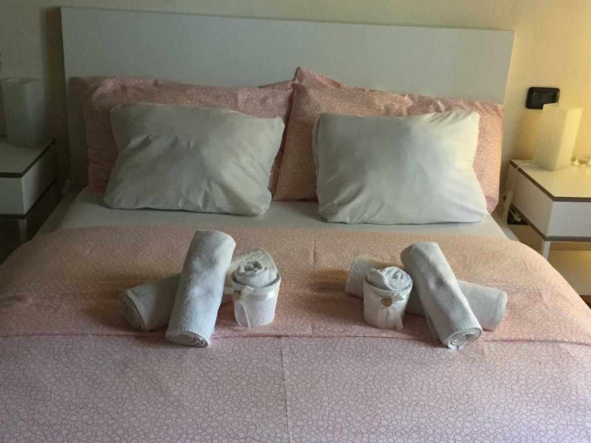 B&B Happiness In The Country 布雷谢洛 外观 照片